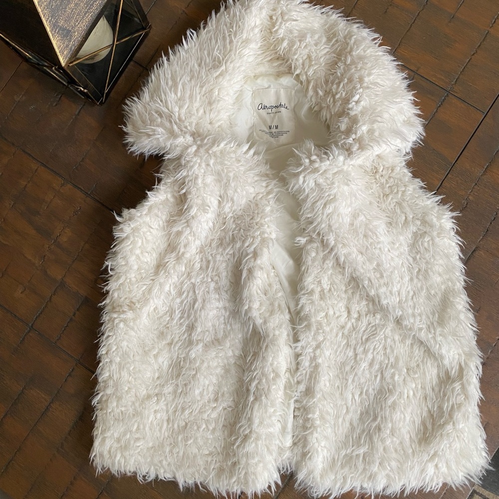 Aeropostale faux fur vest.